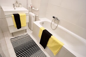 Opera Street Apartments