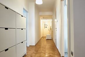 Opera Street Apartments