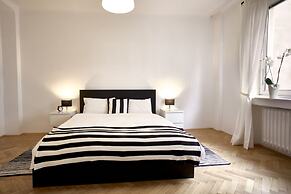 Opera Street Apartments