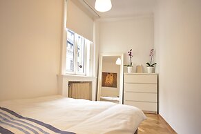 Opera Street Apartments