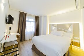 Hospedium Hotel Cañitas Maite Gastronómico