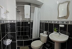 Starlight Inn