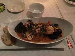 Abacus Jamaica the Zana Suite