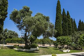 Cypress Garden Villas