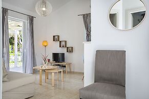 Cypress Garden Villas