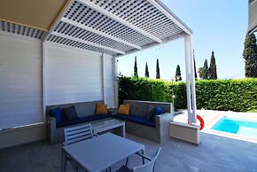 Cypress Garden Villas