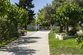 Cypress Garden Villas