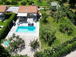 Cypress Garden Villas