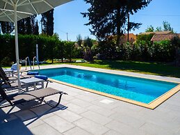 Cypress Garden Villas