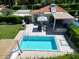 Cypress Garden Villas