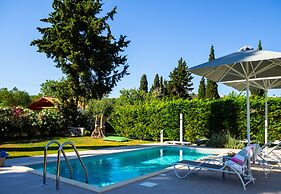 Cypress Garden Villas