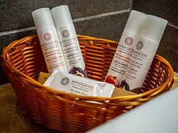 Cypress Garden Villas