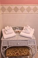 La Reserve Bed & Breakfast