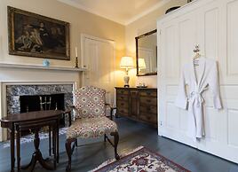 La Reserve Bed & Breakfast