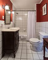 La Reserve Bed & Breakfast