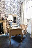 La Reserve Bed & Breakfast