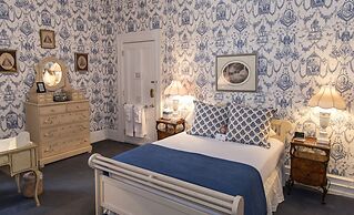 La Reserve Bed & Breakfast