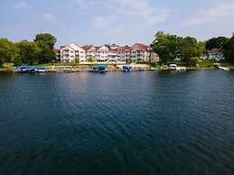 Delavan Lake Resort