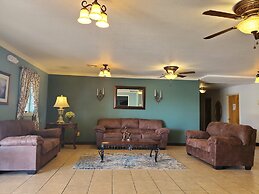 Candlelight Inn & Suites Hwy 69 near McAlester