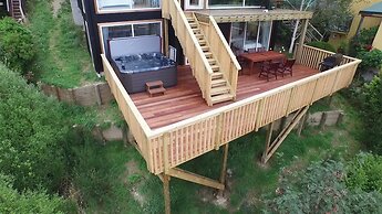 Sagittarius DH Lake View Villa