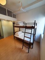 Yolo Guesthouse - Hostel