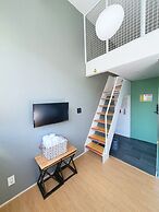 Yolo Guesthouse - Hostel