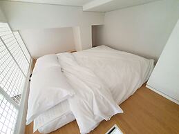 Yolo Guesthouse - Hostel