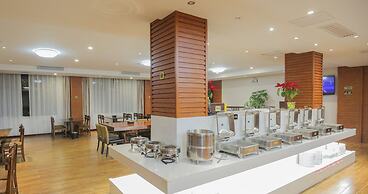 New Knight Royal Hotel