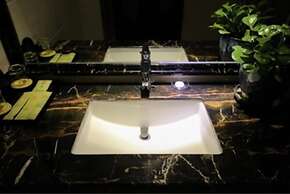 New Knight Royal Hotel