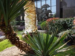 New Knight Royal Hotel