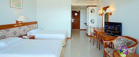 Pattaya Park Beach Resort