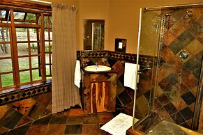 Amaka Private Game Reserve and Safaris