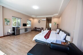 Baansuan Aokhai Beach Resort