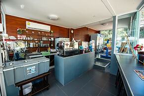 Baansuan Aokhai Beach Resort