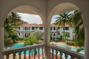 Bahari Dhow Beach Villas