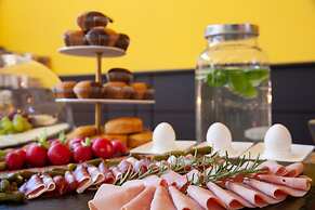 The Suite Fabric Hotel