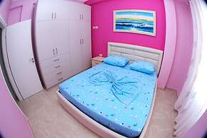 Hotel Vila Alvin & Apartments