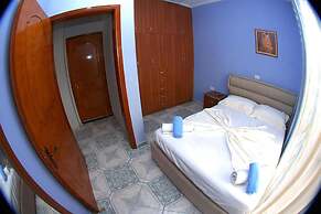 Hotel Vila Alvin & Apartments