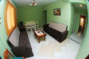 Hotel Vila Alvin & Apartments