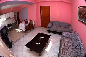 Hotel Vila Alvin & Apartments