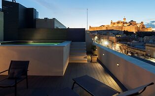 The Duke Boutique Hotel