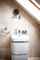 The Anchorage & The Tackleshed