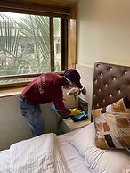 Hotel Royale Heritage