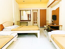 Hotel Royale Heritage