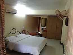 Hotel Royale Heritage