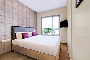 7 Apple Hotel Vadodara