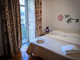 La Locanda dell'Arte-Piazza Dante