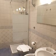 La Locanda dell'Arte-Piazza Dante