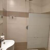 La Locanda dell'Arte-Piazza Dante