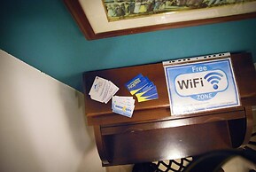 La Locanda dell'Arte-Piazza Dante